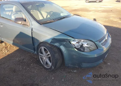 2010 Chevrolet Cobalt Ls z USA, uszkodzony, nr VIN 1G1AB1F50A7195896